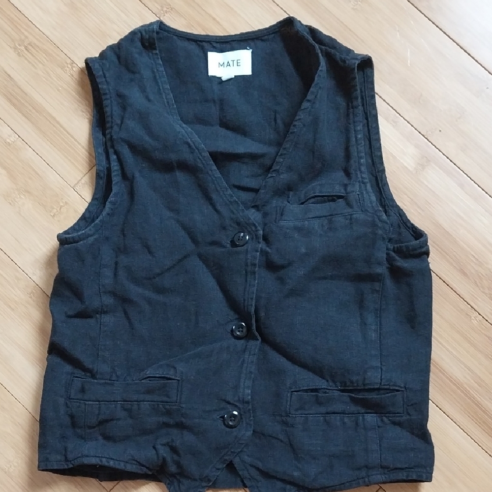 MATE the Label Black Sleeveless Vest